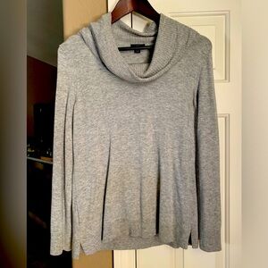 Lightweight Ann Taylor size Lg petite medium grey sweater